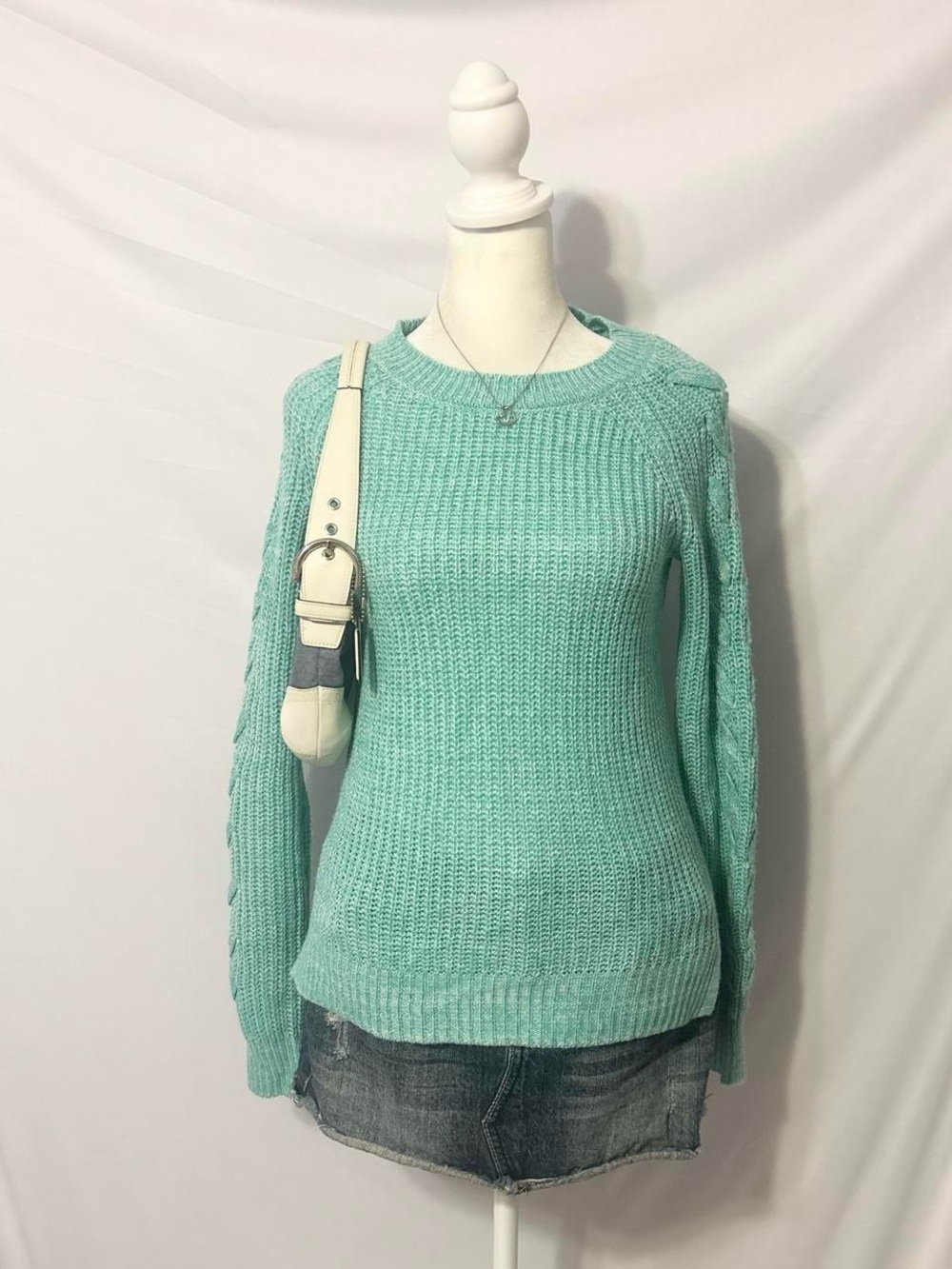 Vtg Y2K Knitted Turquoise Pull Over Sweater